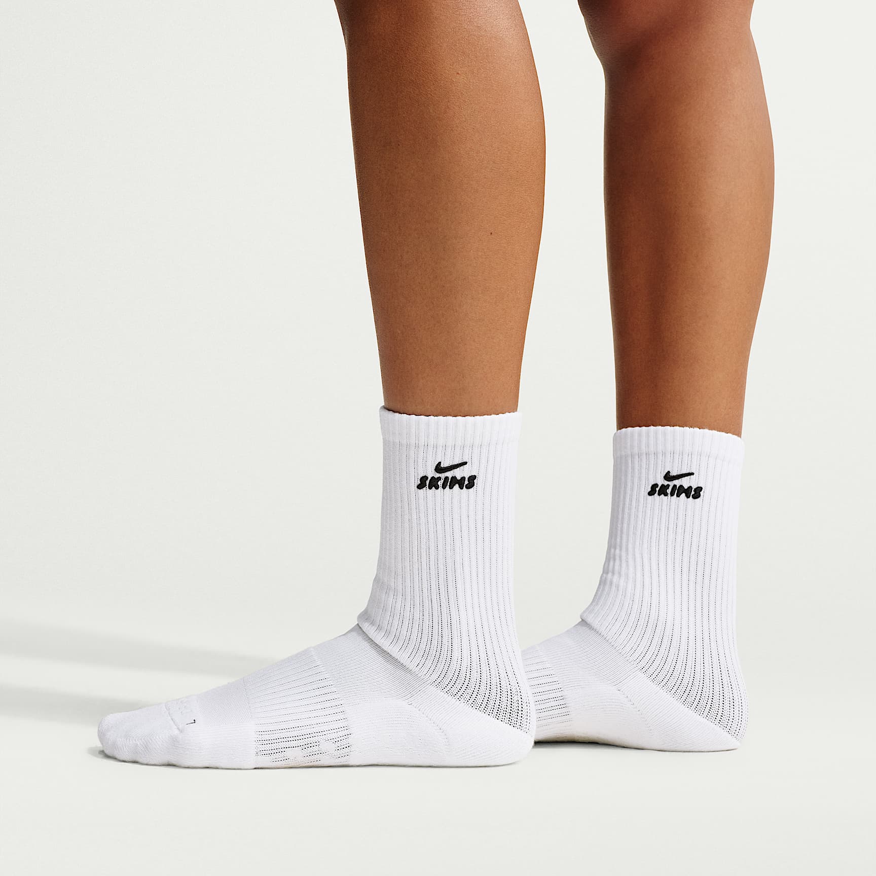 NikeSKIMS Dri-FIT Pilates Grip Crew Socks (1 Pair). Nike.com